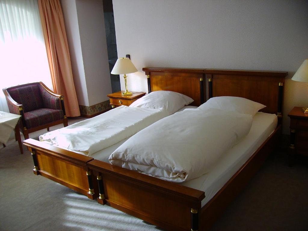 Hotel An Der Hauptallee บัดเพอร์ทอนท์ ห้อง รูปภาพ